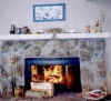 Fireplace_small.jpg (2500 bytes)